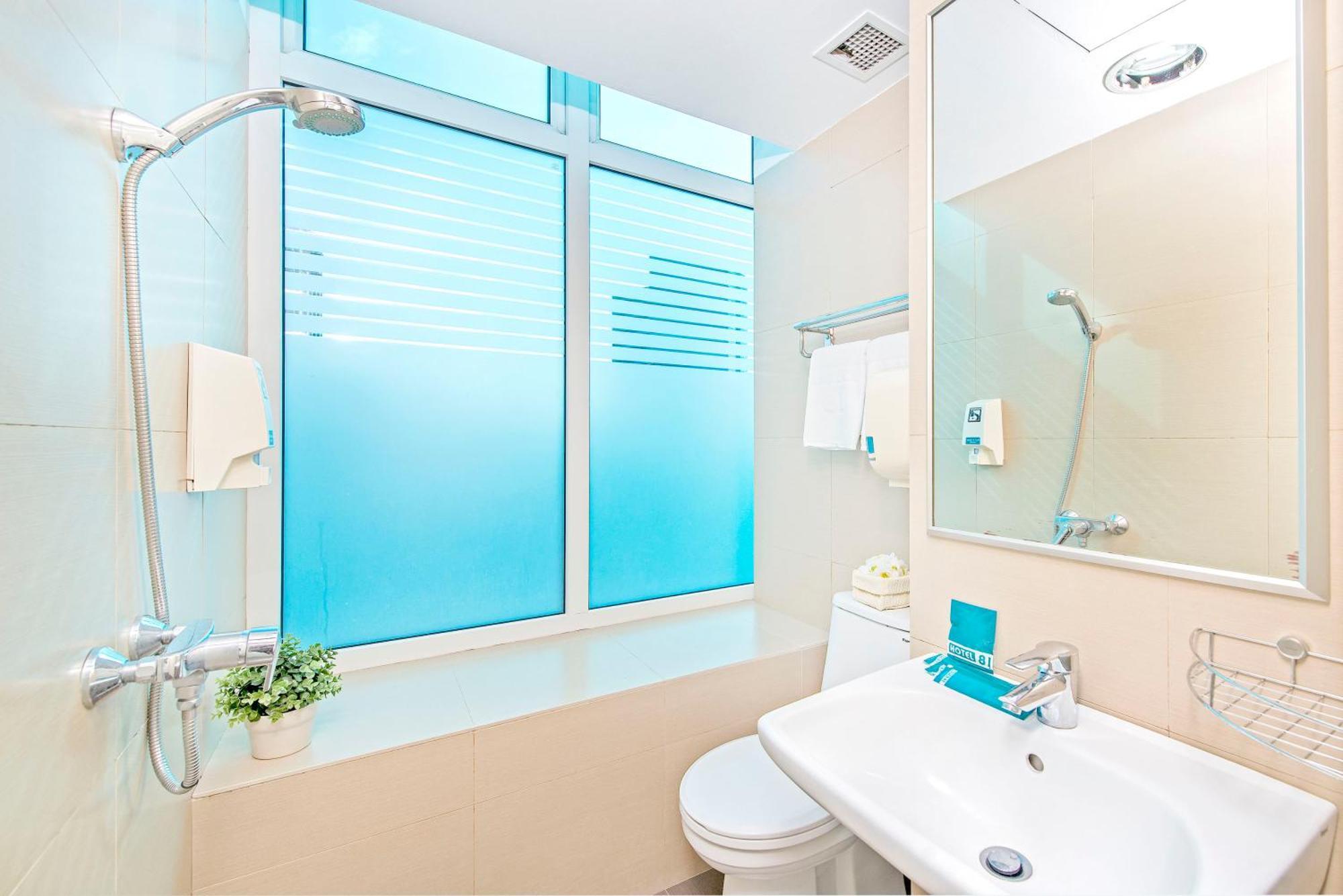 Standard Double Room – No Window